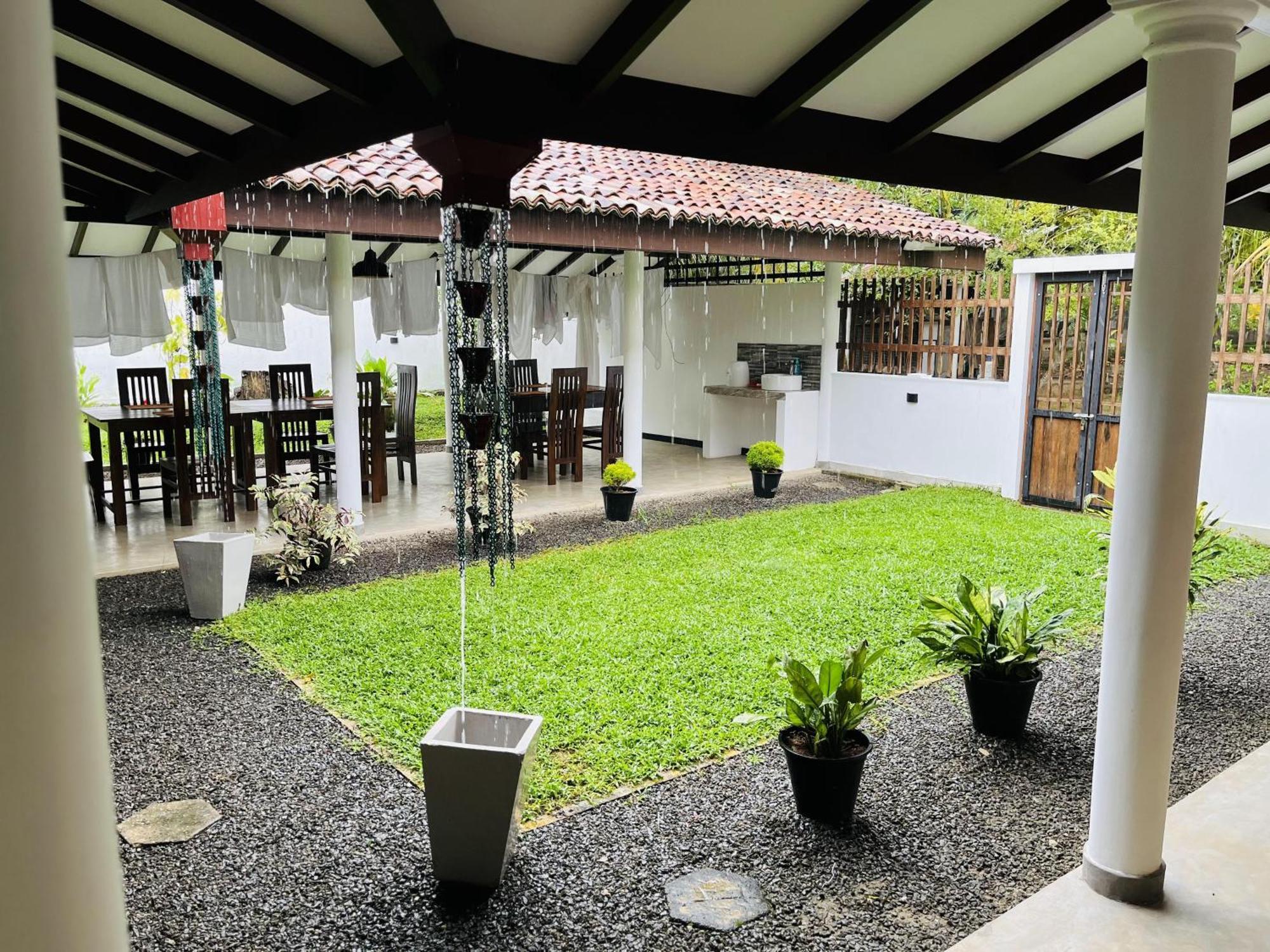 Villa Green Space Matara Luaran gambar