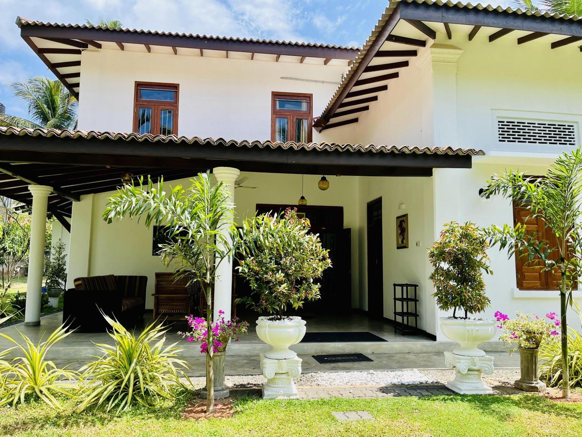 Villa Green Space Matara Luaran gambar